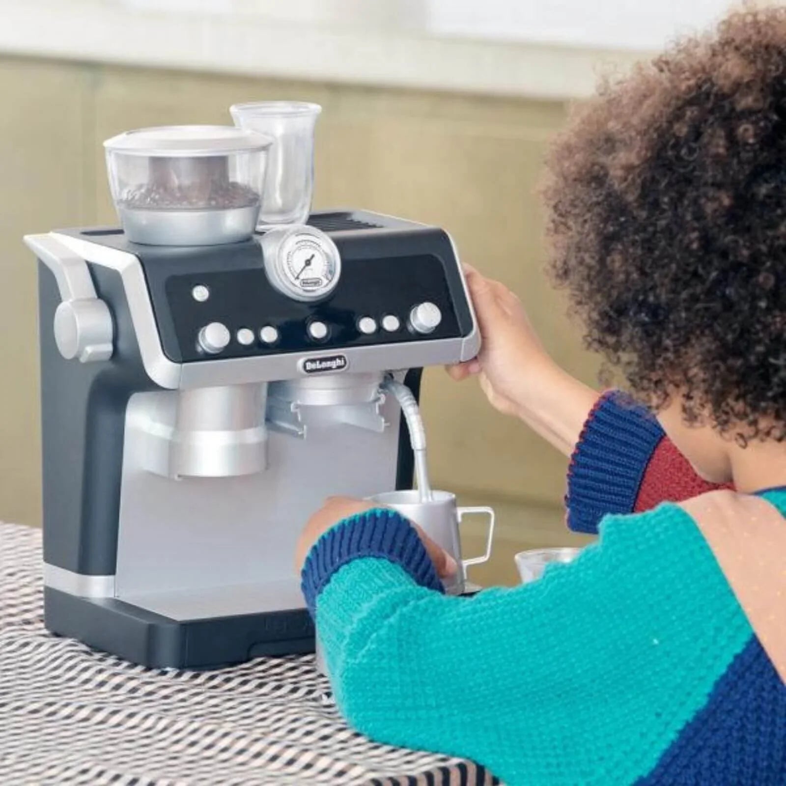 Casdon Barista Coffee Machine | Luxury Home Accessories | Heulog Glow