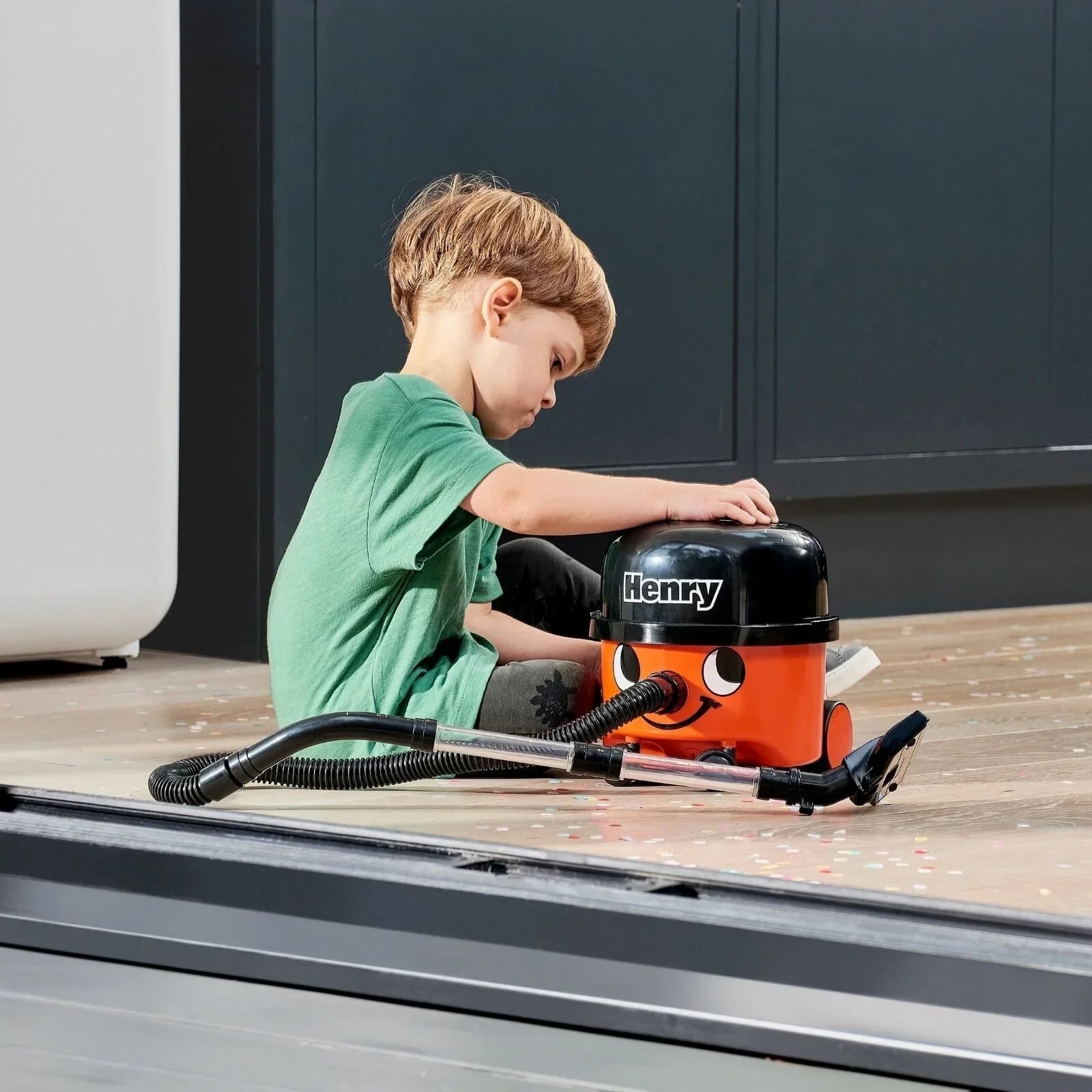 Casdon Henry Vacuum Cleaner | Luxury Home Accessories | Heulog Glow