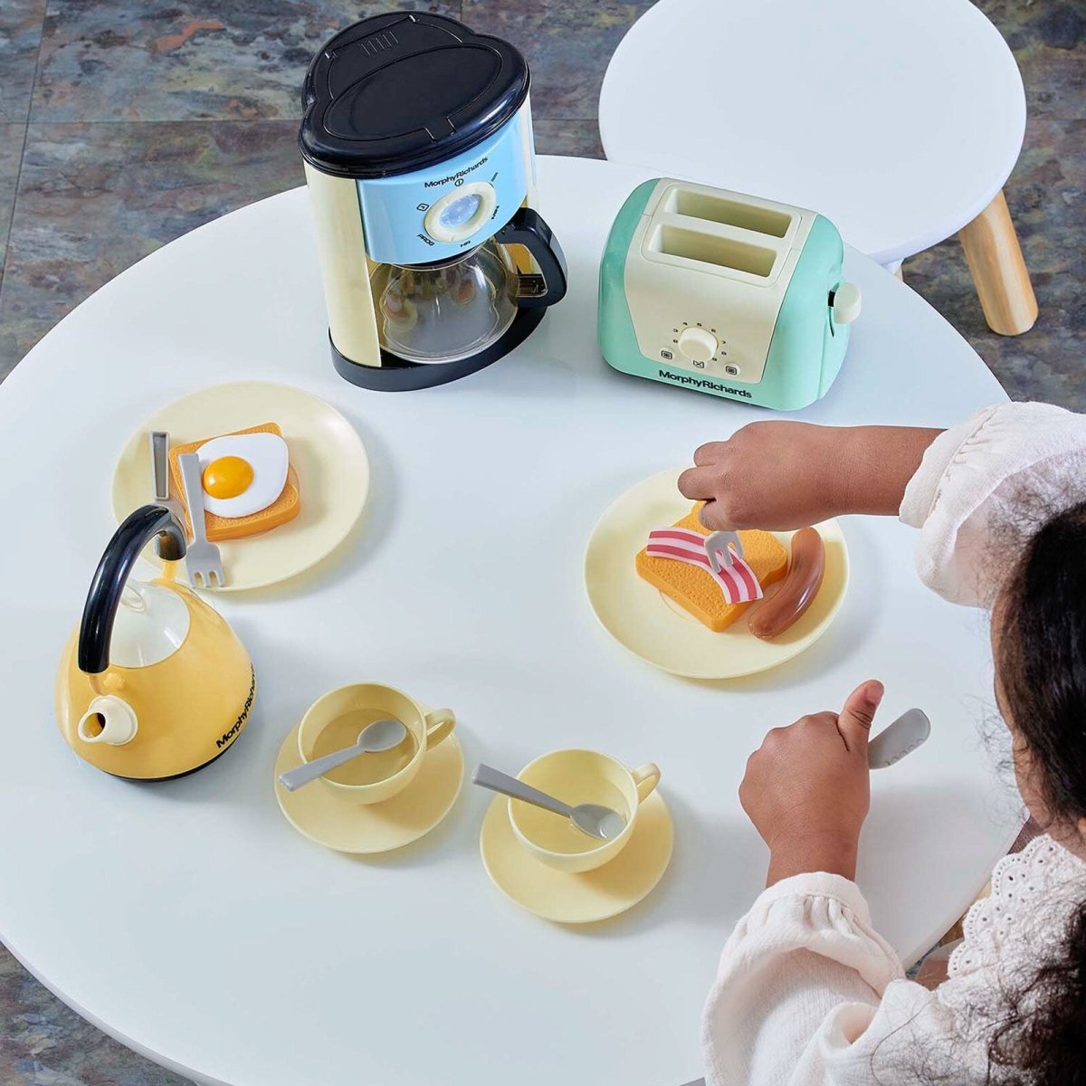 Casdon Morphy Richards Kitchen Set | Luxury Home Accessories | Heulog Glow