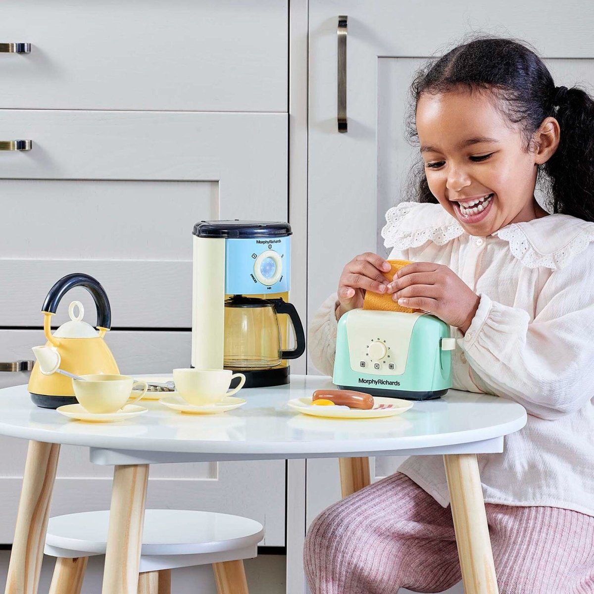 Casdon Morphy Richards Kitchen Set | Luxury Home Accessories | Heulog Glow