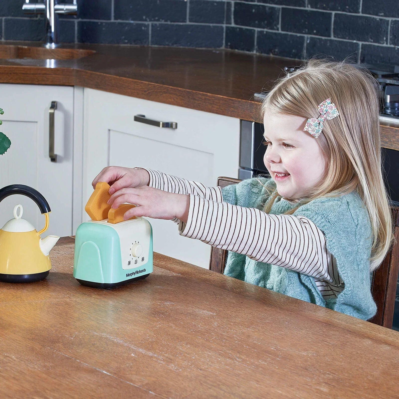 Casdon Morphy Richards Toaster & Kettle | Luxury Home Accessories | Heulog Glow