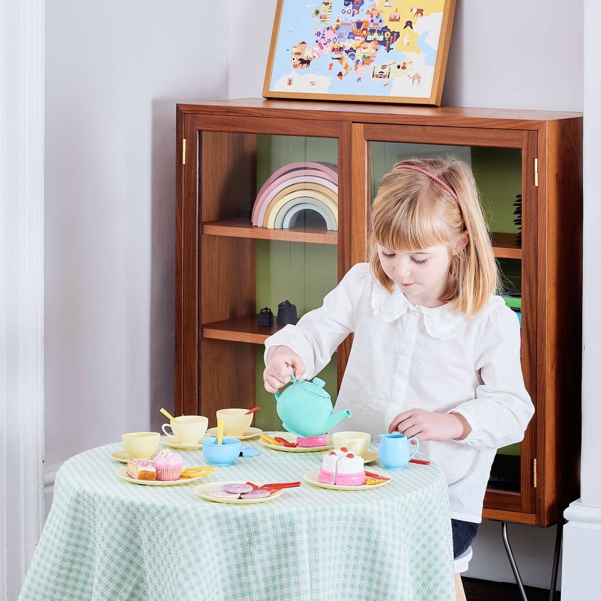 Casdon Tea Set | Luxury Home Accessories | Heulog Glow