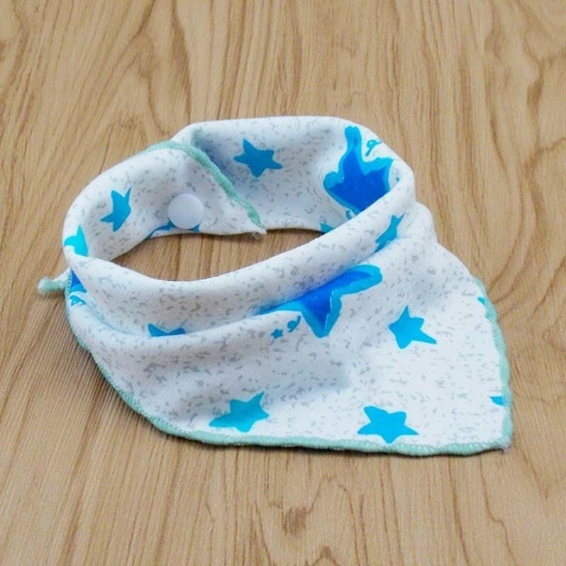 Cat and dog triangle scarf | Luxury Home Accessories | Heulog Glow