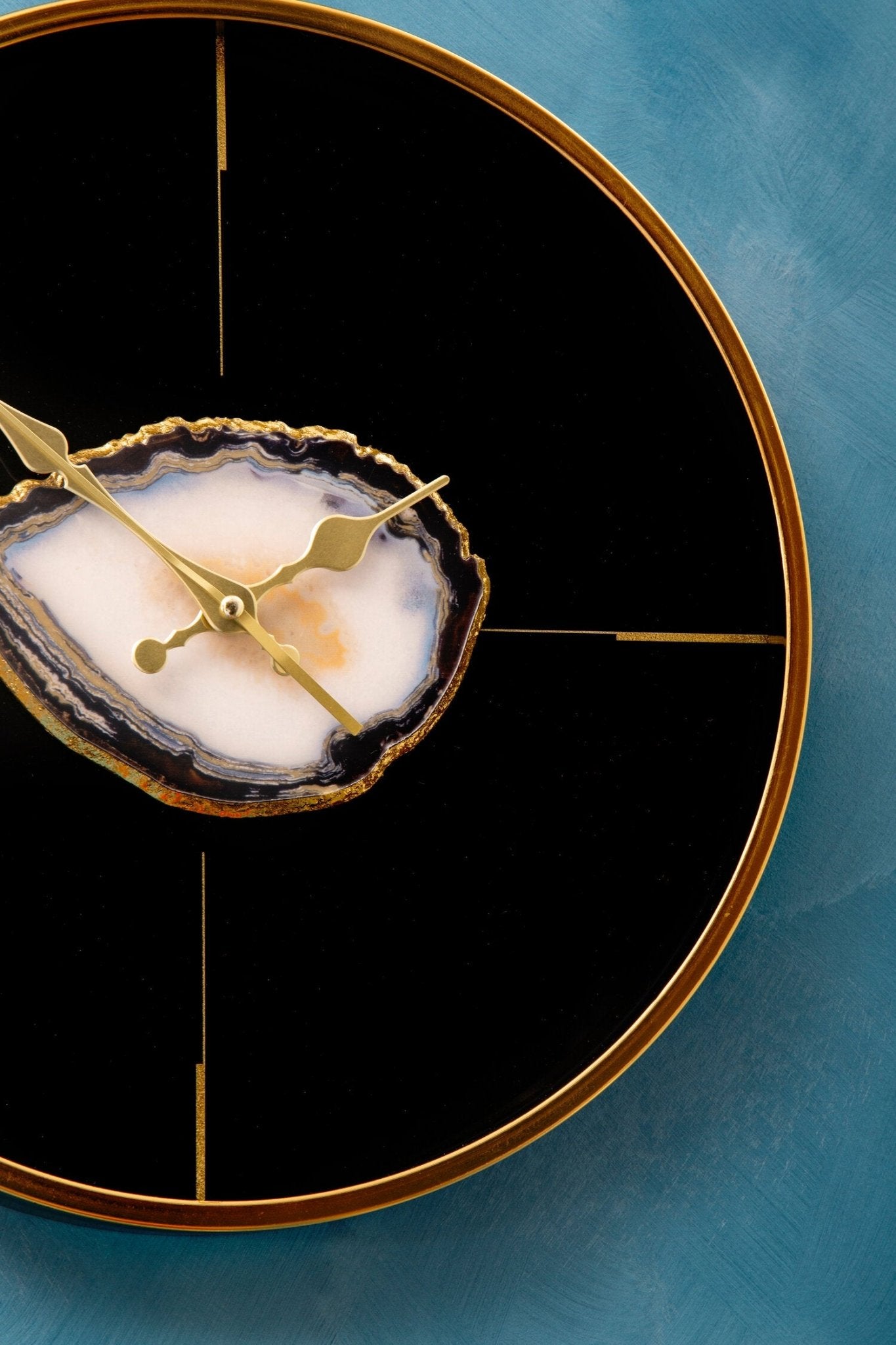 Celina Black And Gold Round Wall Clock | Luxury Home Accessories | Heulog Glow