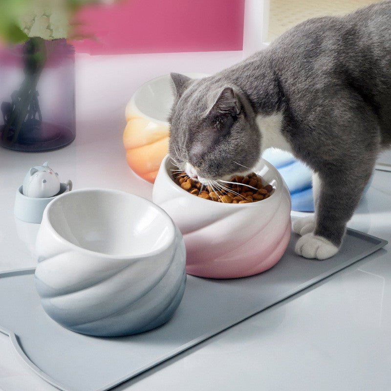 Ceramic flat-faced cat eating bowl with inclined mouth | Luxury Home Accessories | Heulog Glow