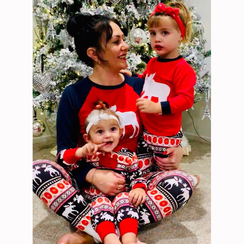 Christmas elk print family pajamas | Luxury Home Accessories | Heulog Glow