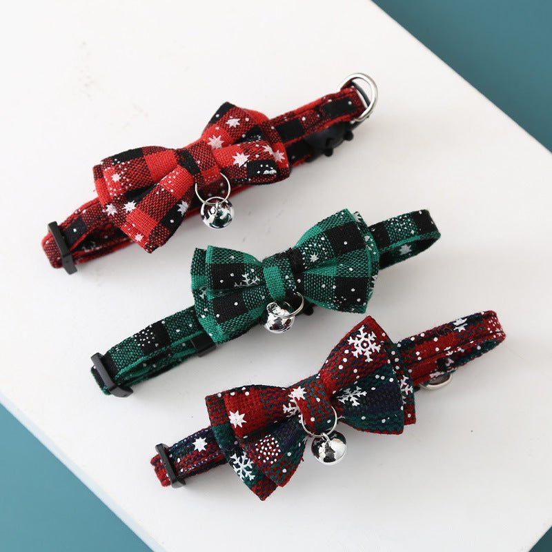 Christmas Snowflake Plaid Bow Bell Cat Collar | Luxury Home Accessories | Heulog Glow