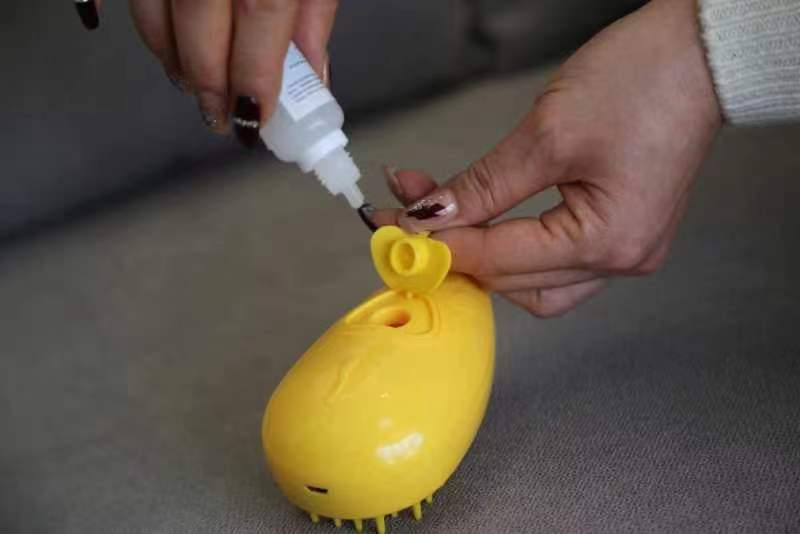 Cleaning Brush Pet Spray Massage Bath Anti-flying Hair Peace Of Mind | Luxury Home Accessories | Heulog Glow
