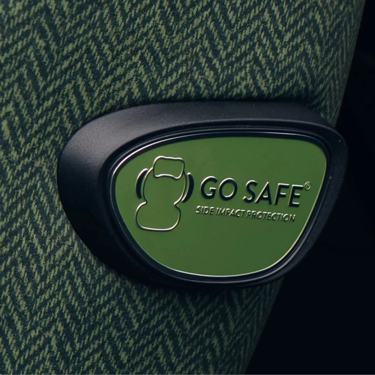Cosatto All in All Extra i-Size 360 Car Seat - Silhouette | Luxury Home Accessories | Heulog Glow