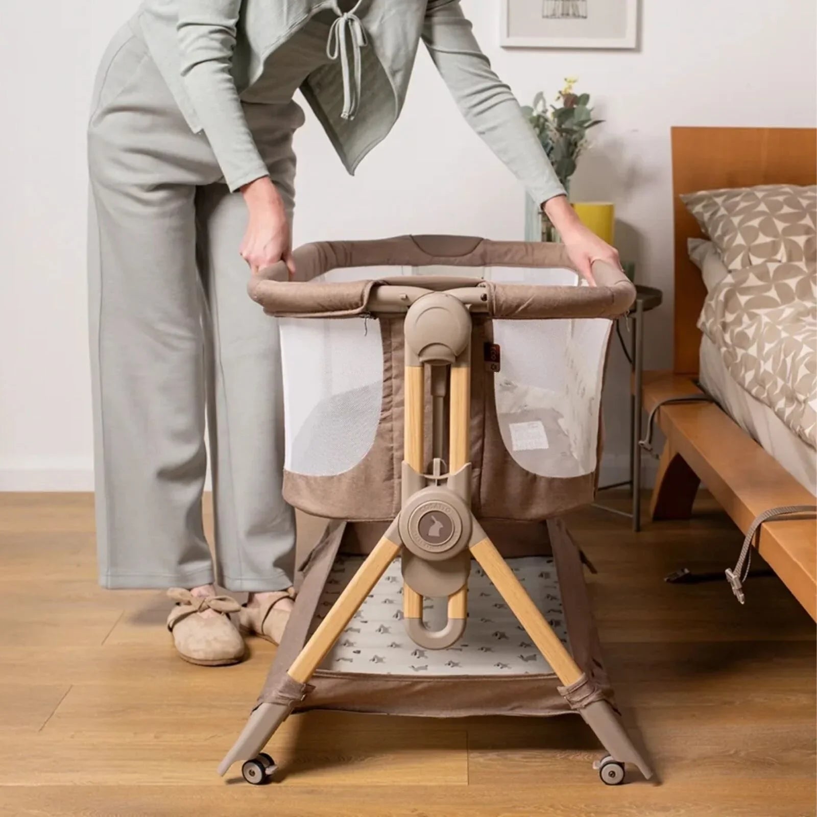 Cosatto Close to Me Folding Bedside Crib - Lollop | Luxury Home Accessories | Heulog Glow