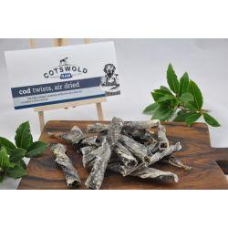 Cotswold Raw Cod Twists, 100g | Luxury Home Accessories | Heulog Glow