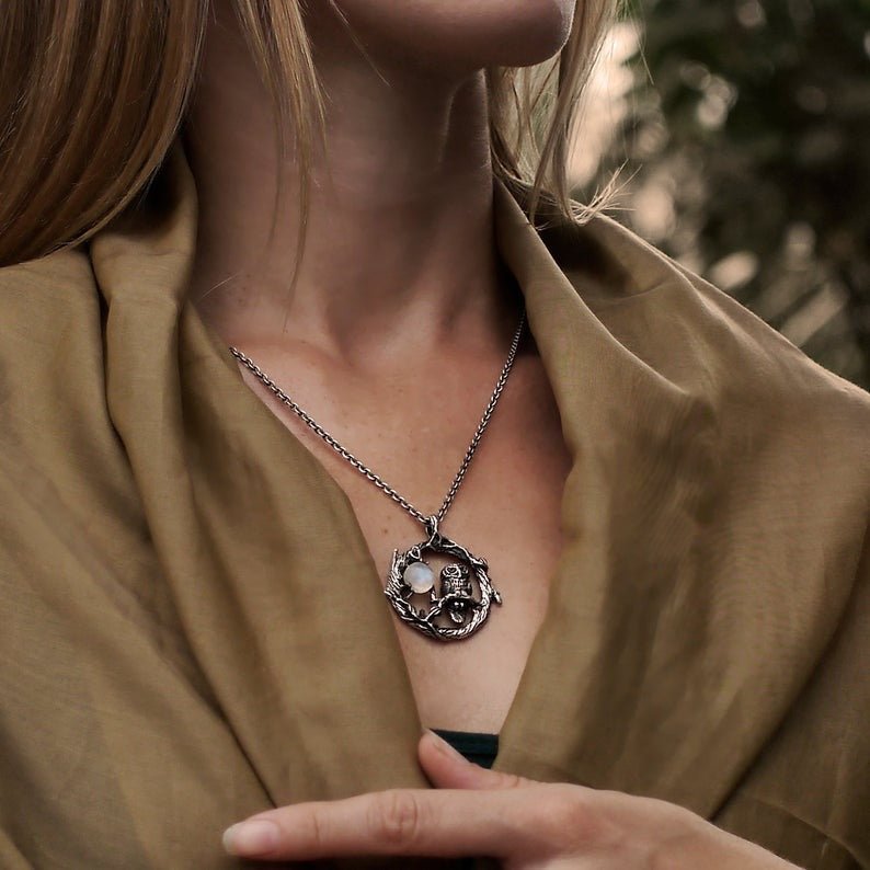 Creativity Retro Exquisite Fashion Owl Star Moonstone Pendant Necklace Woman Charm Party Jewelry | Luxury Home Accessories | Heulog Glow