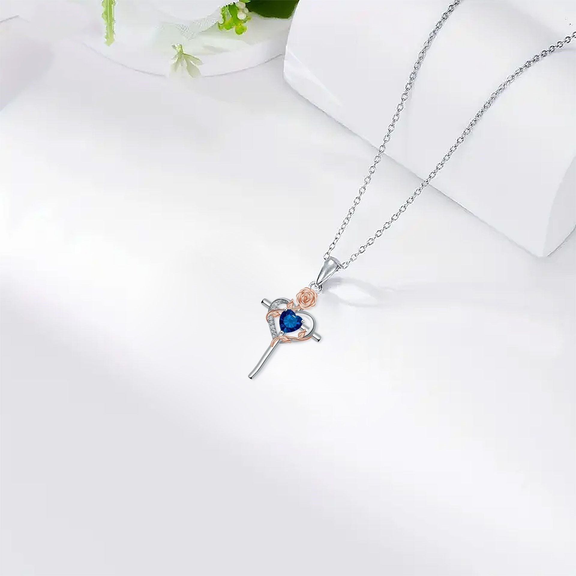 Cross Pendant Necklace Valentine's Day Gift | Luxury Home Accessories | Heulog Glow
