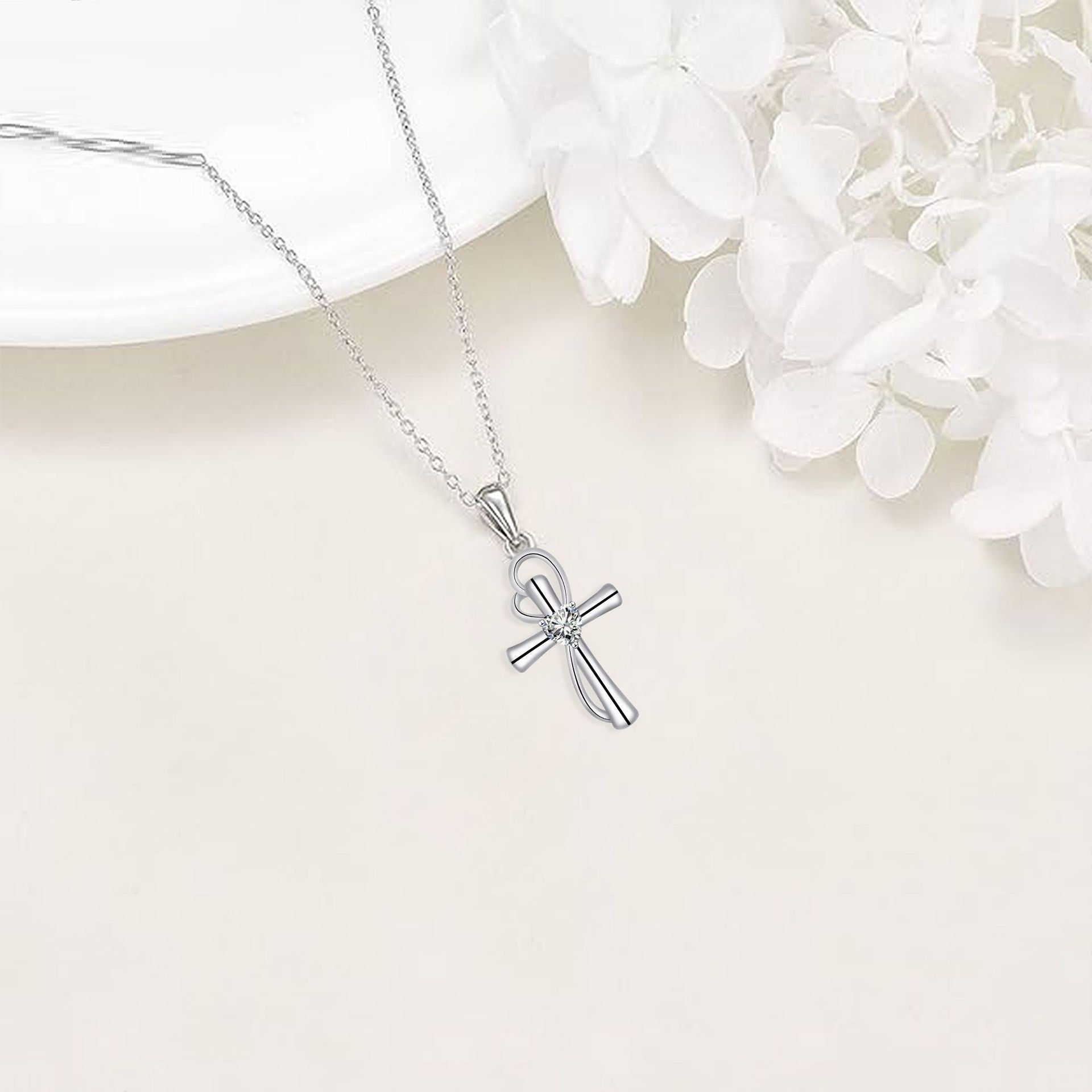 Cross Pendant Necklace Valentine's Day Gift | Luxury Home Accessories | Heulog Glow