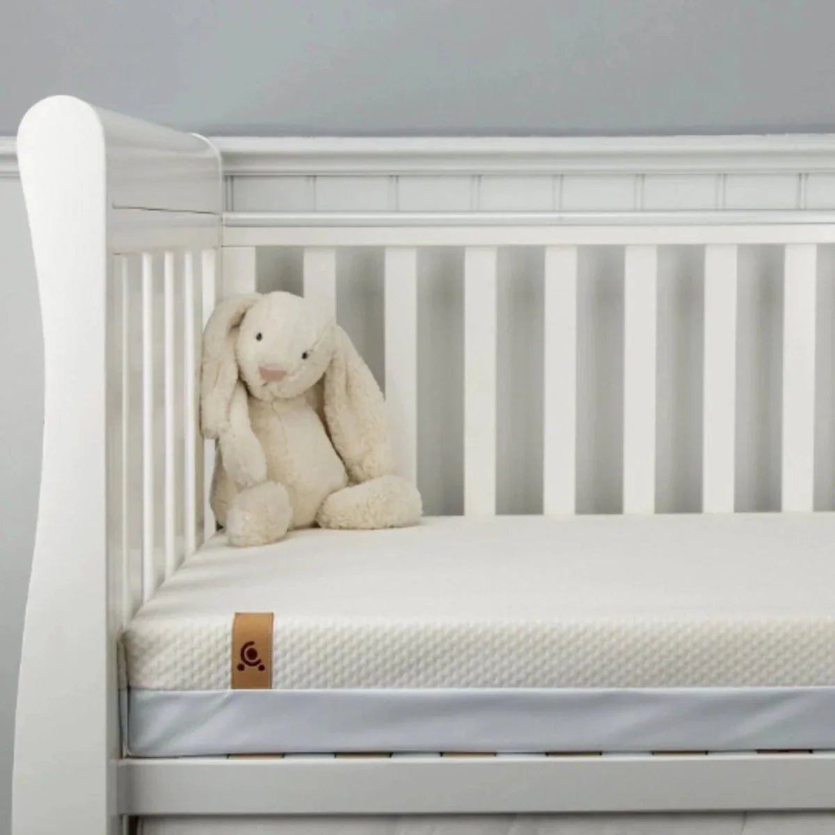 CuddleCo Lullaby Hypo-Allergenic Bamboo Foam Cot Bed Mattress 140 x 70cm | Luxury Home Accessories | Heulog Glow