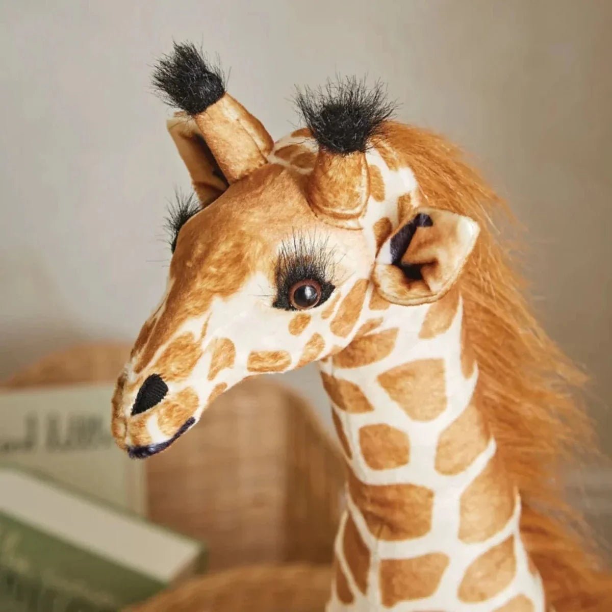 CuddleCo Small Standing Giraffe Stuffed Animal 100cm | Luxury Home Accessories | Heulog Glow
