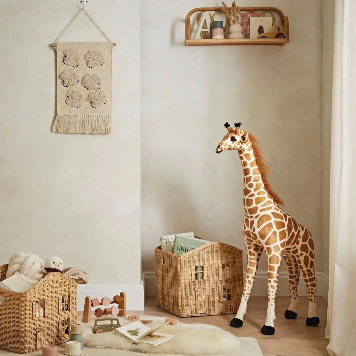 CuddleCo Small Standing Giraffe Stuffed Animal 100cm | Luxury Home Accessories | Heulog Glow