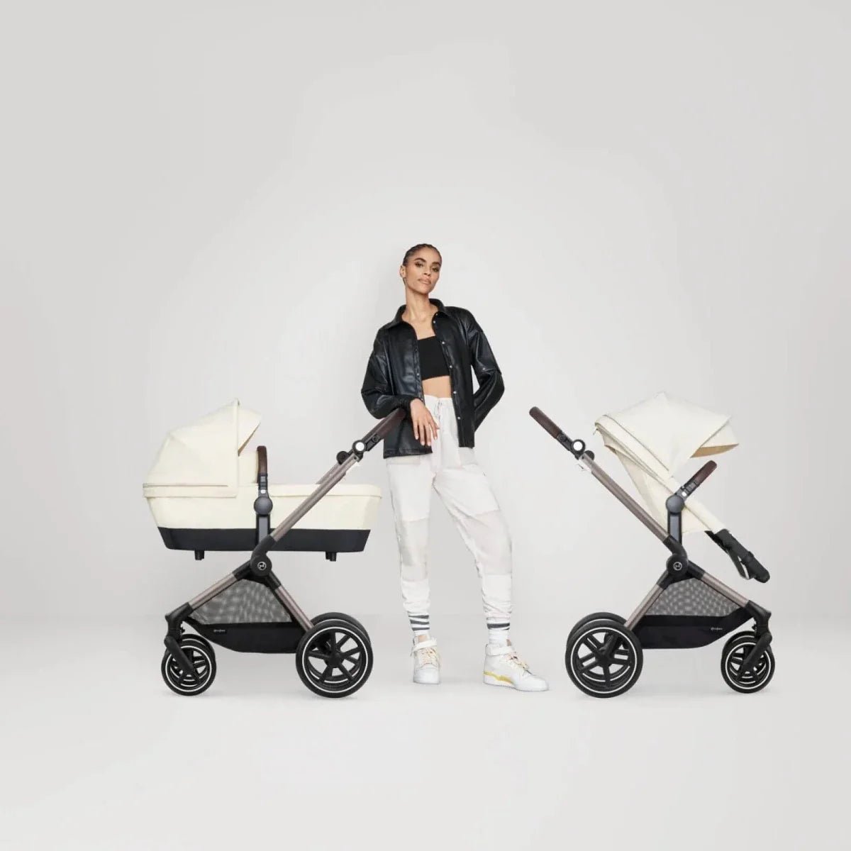 Cybex EOS Lux Silver 2-in-1 Pushchair - Moon Black | Luxury Home Accessories | Heulog Glow