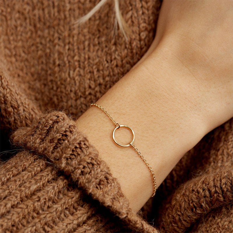 Dalia Gold Hoop Bracelet | Luxury Home Accessories | Heulog Glow