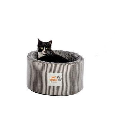 Danish Design Battersea Snuggly Stripes Cat Cosy Large | Luxury Home Accessories | Heulog Glow