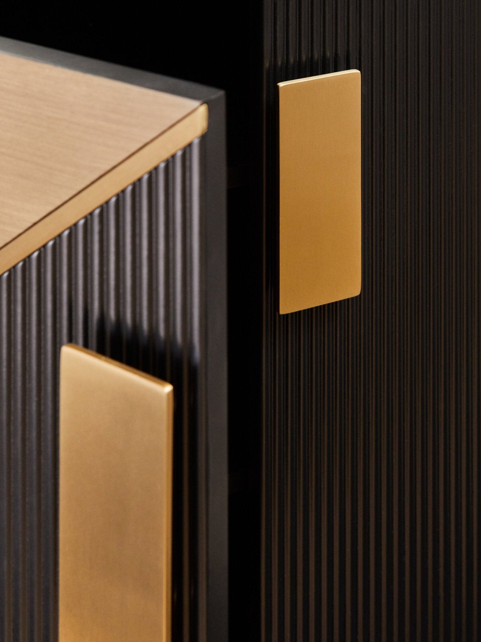 Davoli Black And Grey Sideboard | Luxury Home Accessories | Heulog Glow