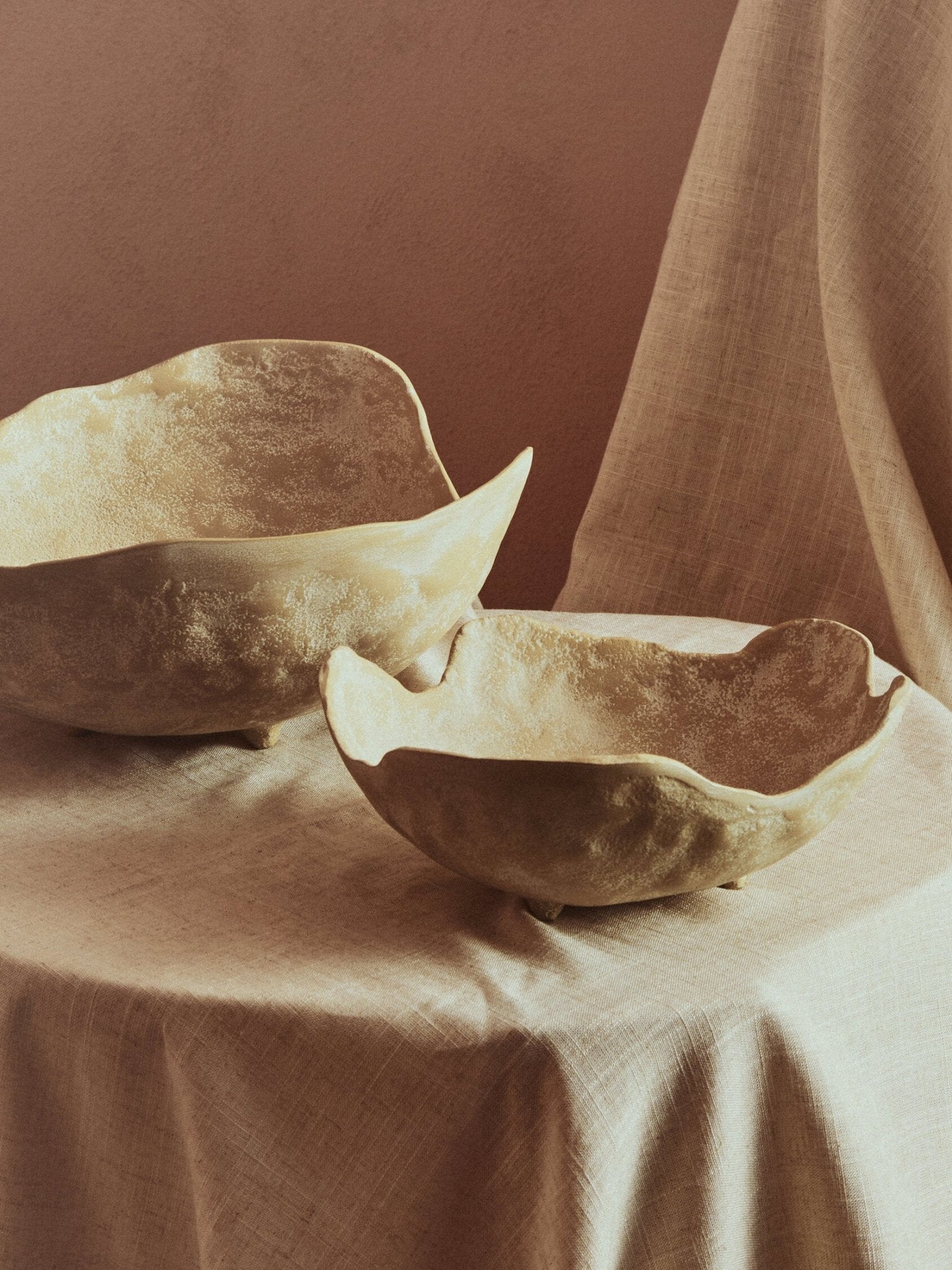Densita Set of Two Textured Beige Whitewash Bowls | Luxury Home Accessories | Heulog Glow