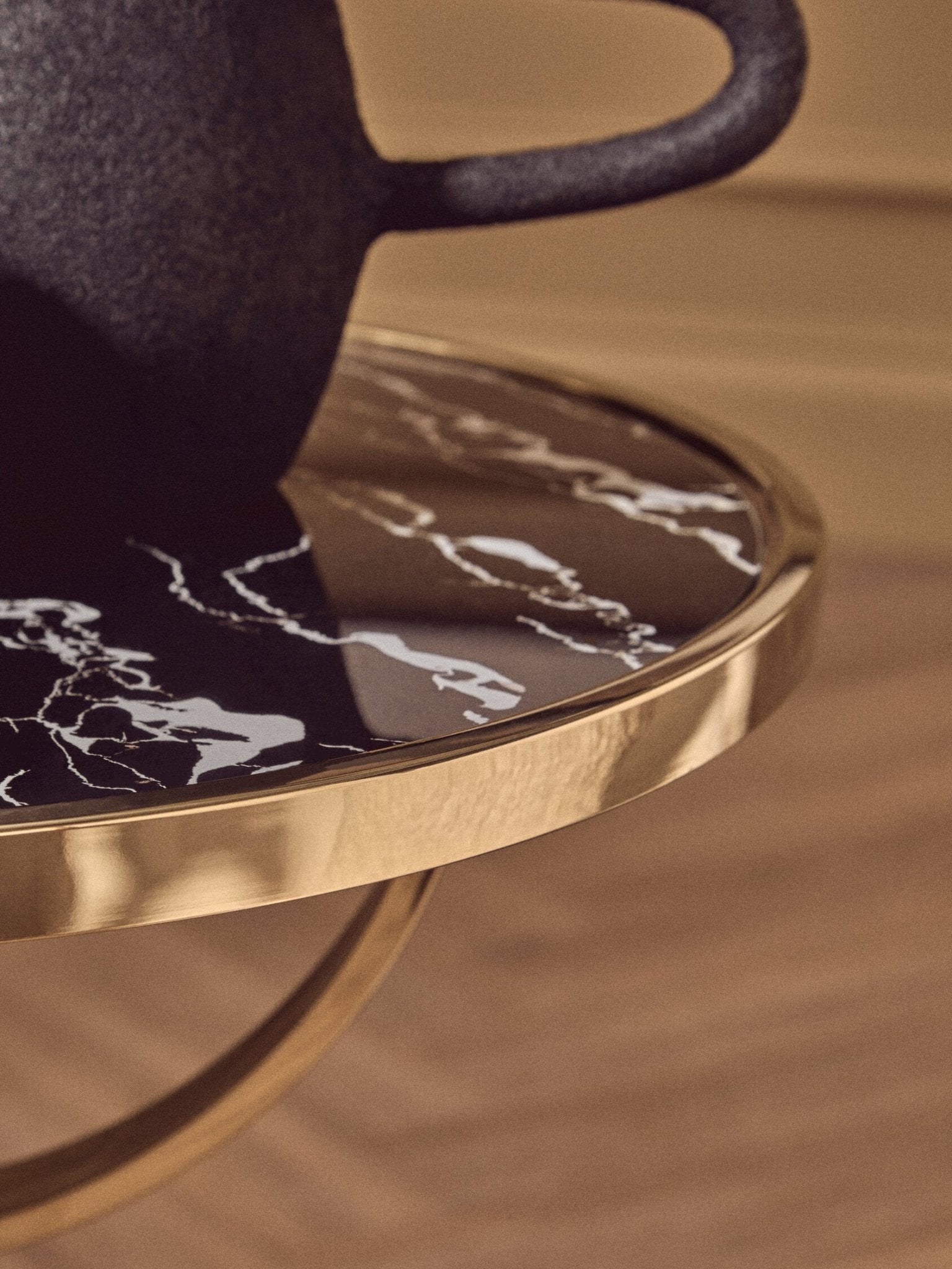 Deriva Large Textured Black Vase | Luxury Home Accessories | Heulog Glow