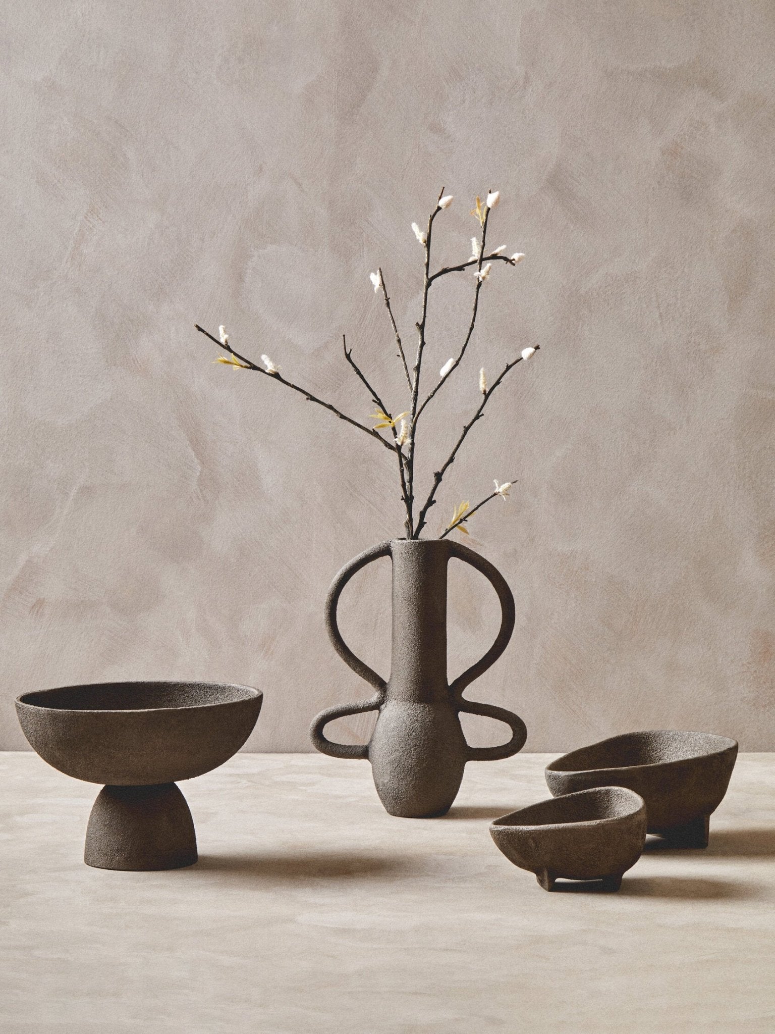 Deriva Small Textured Grey Vase | Luxury Home Accessories | Heulog Glow