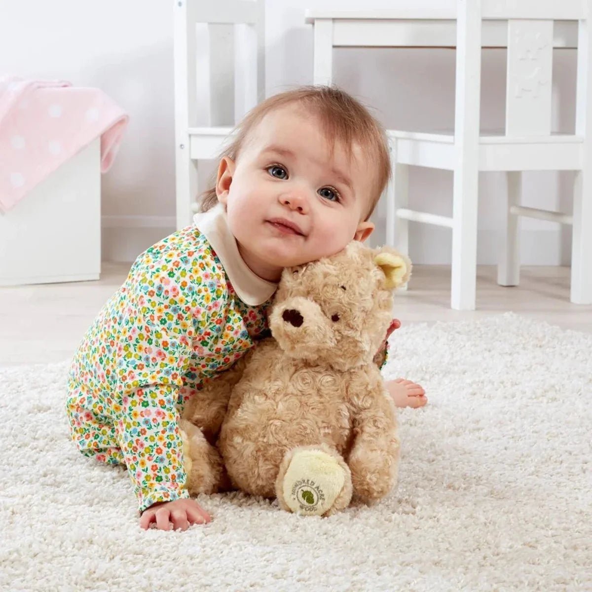 Disney Cuddly Classic Winnie the Pooh | Luxury Home Accessories | Heulog Glow