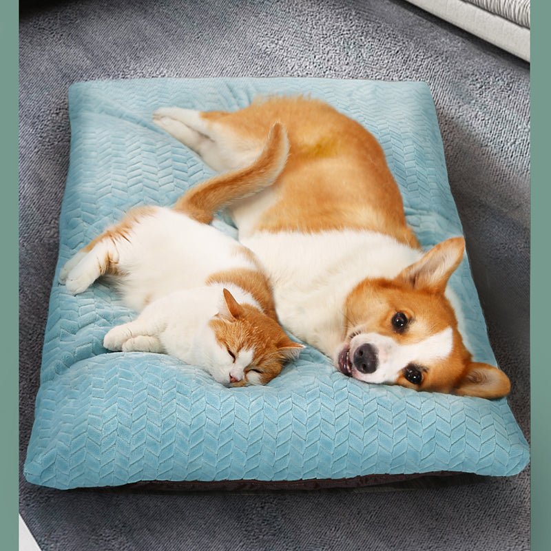 Dog Kennel Mat Bite Resistant Removable And Washable Sleeping Mat Warm Blanket | Luxury Home Accessories | Heulog Glow