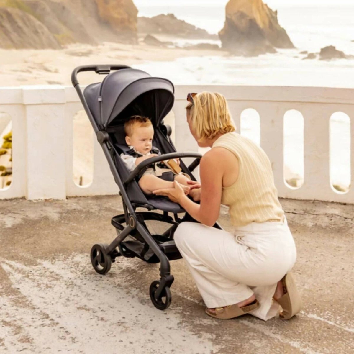 egg Sky® Stroller - Taupe | Luxury Home Accessories | Heulog Glow