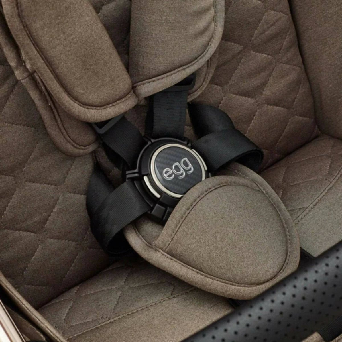 eggZ® Stroller - Carbonite | Luxury Home Accessories | Heulog Glow