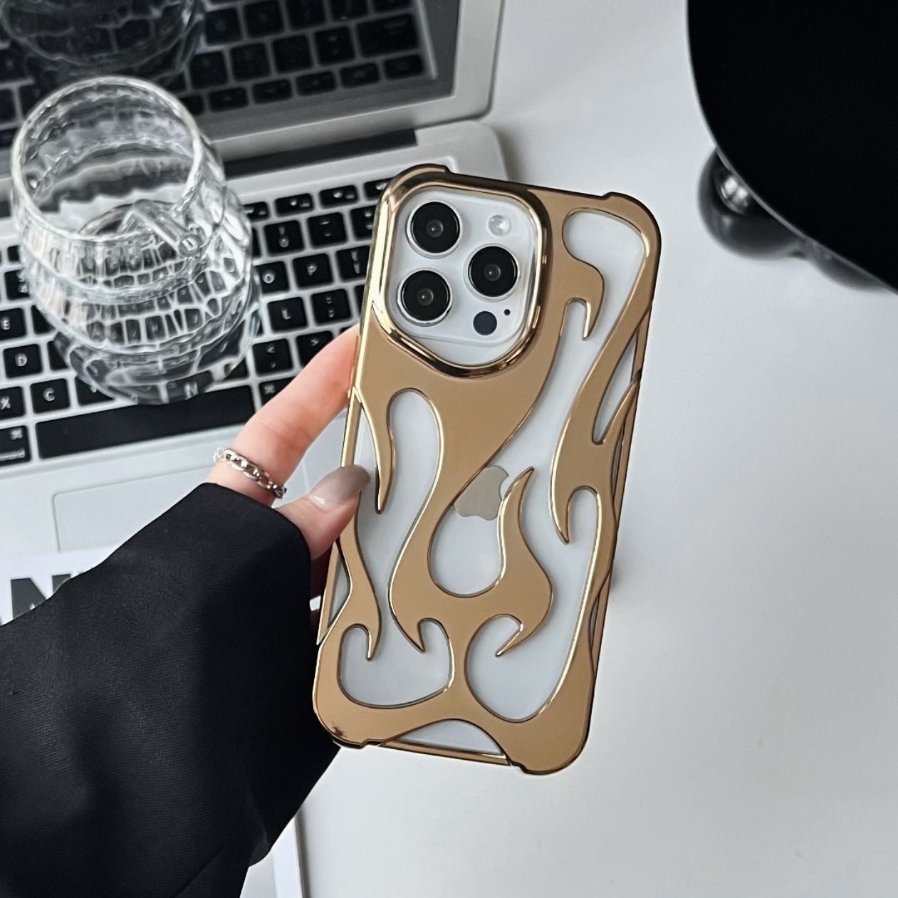 Electroplating Hollow Heat Dissipation Phone Case Flame Pattern High-grade Soft Shell | Luxury Home Accessories | Heulog Glow