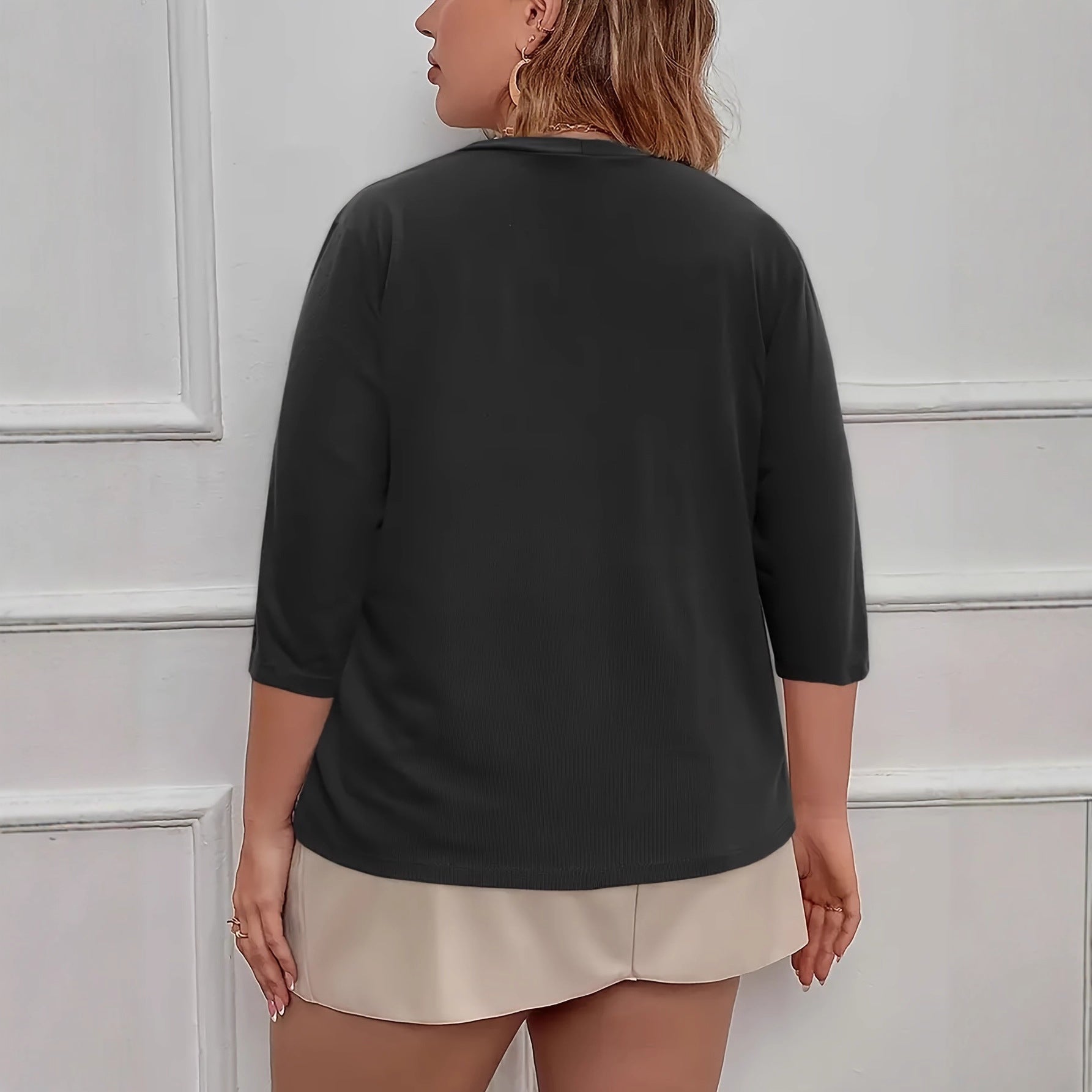 Elegant Half-Sleeve Slightly Stretchy Cardigan With Four Buttons | Luxury Home Accessories | Heulog Glow