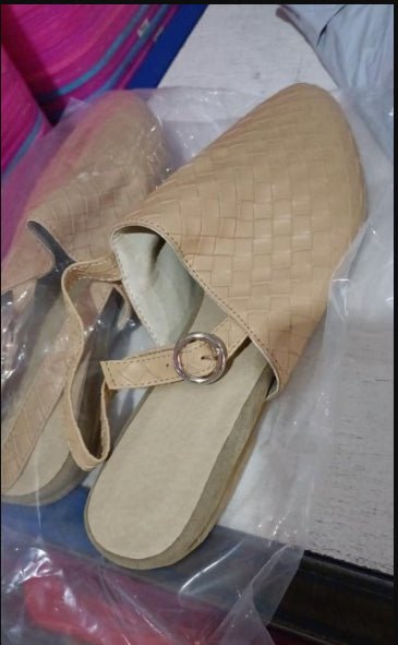 European And American Baotou Flat Sandals With Buckle | Luxury Home Accessories | Heulog Glow