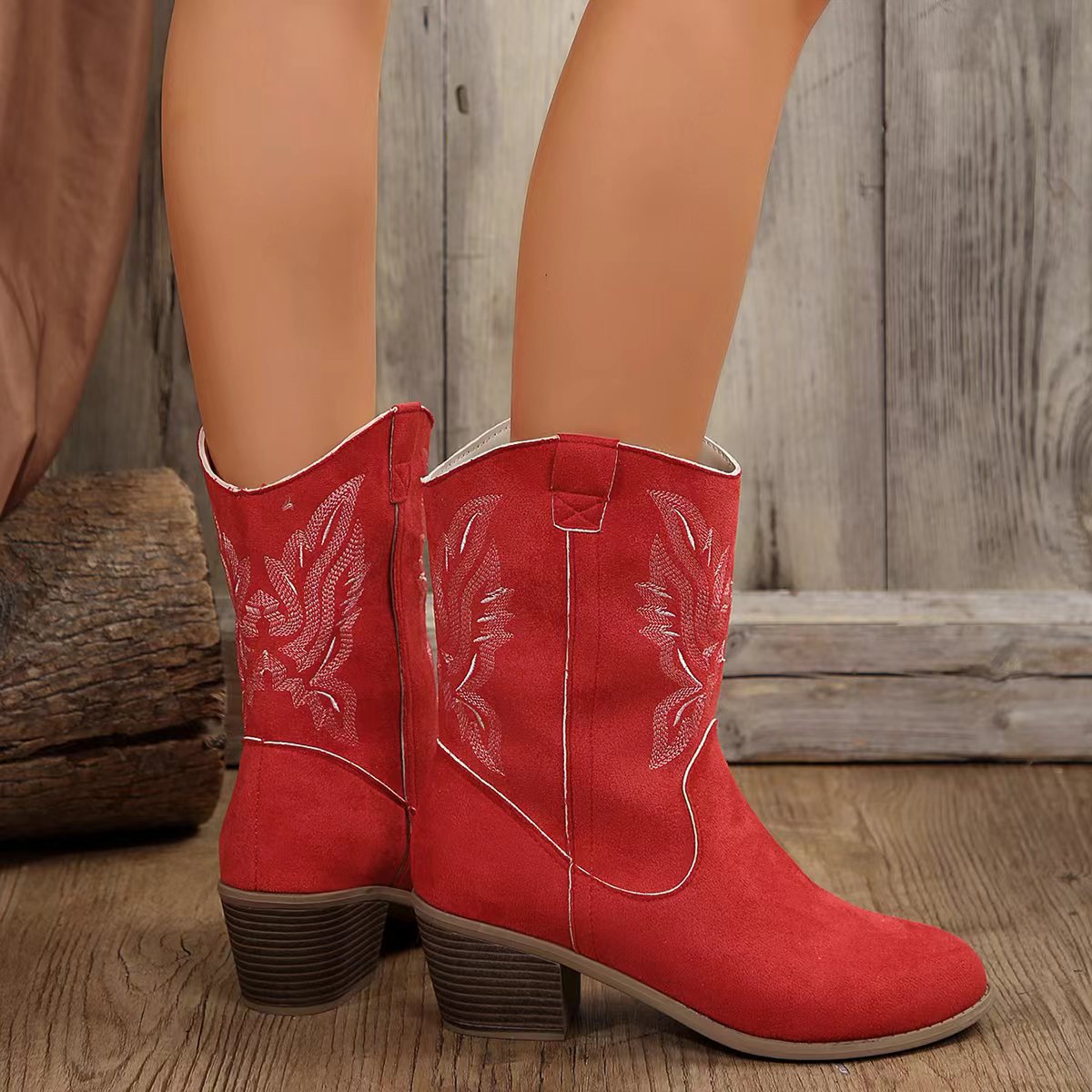 Fashion Chunky-heeled Pointed Toe Boots Winter Ethnic Style Embroidered Mid-Tube Western Shoes Women | Luxury Home Accessories | Heulog Glow