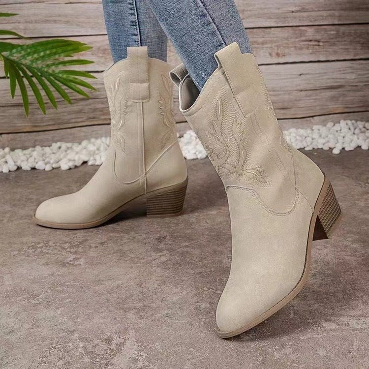 Fashion Chunky-heeled Pointed Toe Boots Winter Ethnic Style Embroidered Mid-Tube Western Shoes Women | Luxury Home Accessories | Heulog Glow