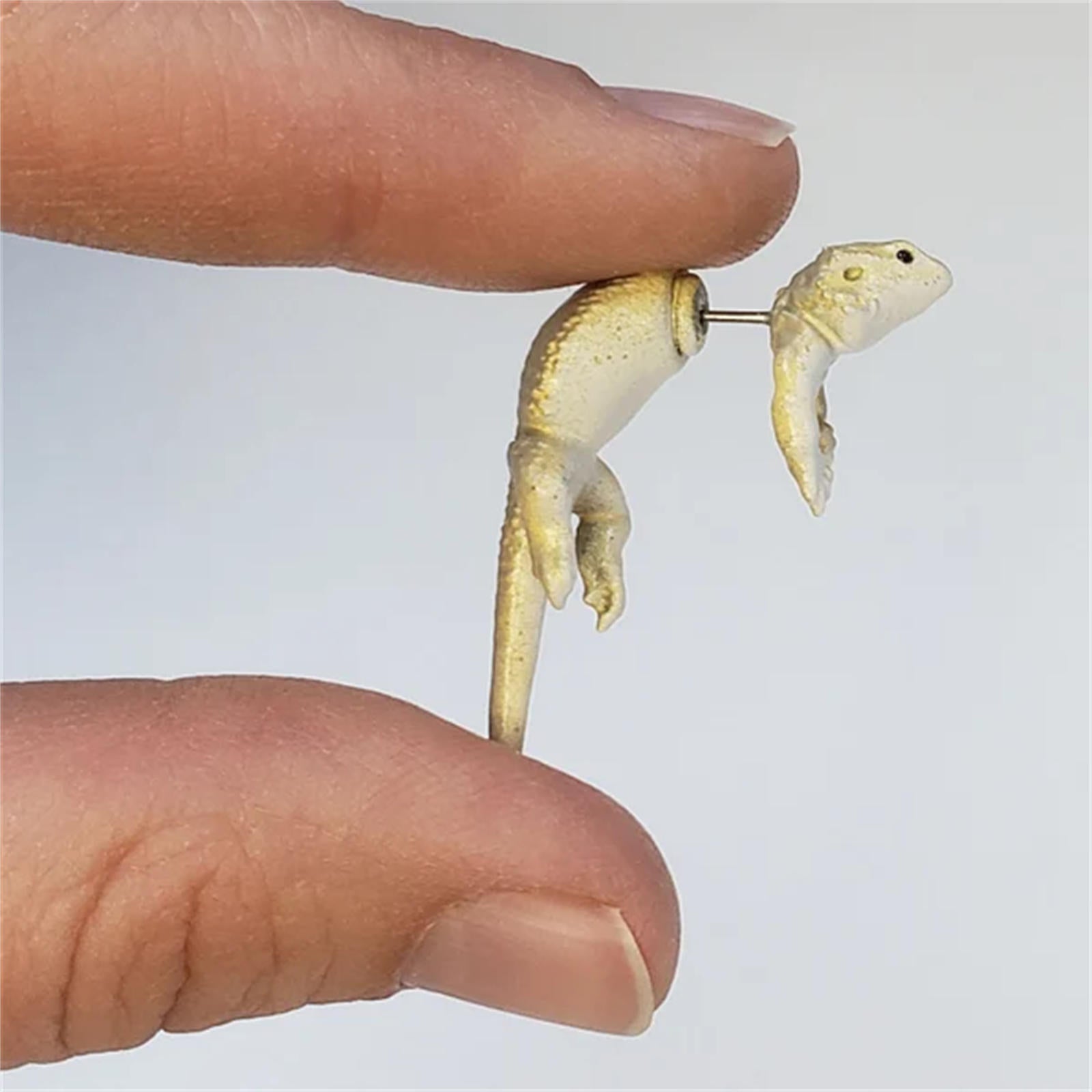 Fashion Creative Party Weird Lizard-shaped Earrings | Luxury Home Accessories | Heulog Glow