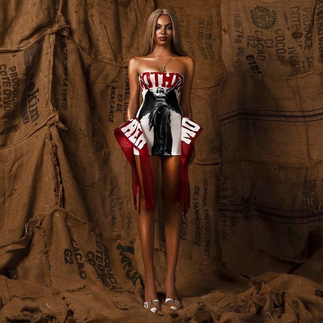 Fitted Waist Elegant Letter-printed Tube Top Mini Dress | Luxury Home Accessories | Heulog Glow