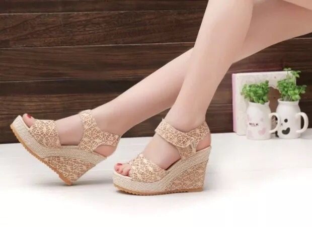 Flat bottom high heel sandals | Luxury Home Accessories | Heulog Glow