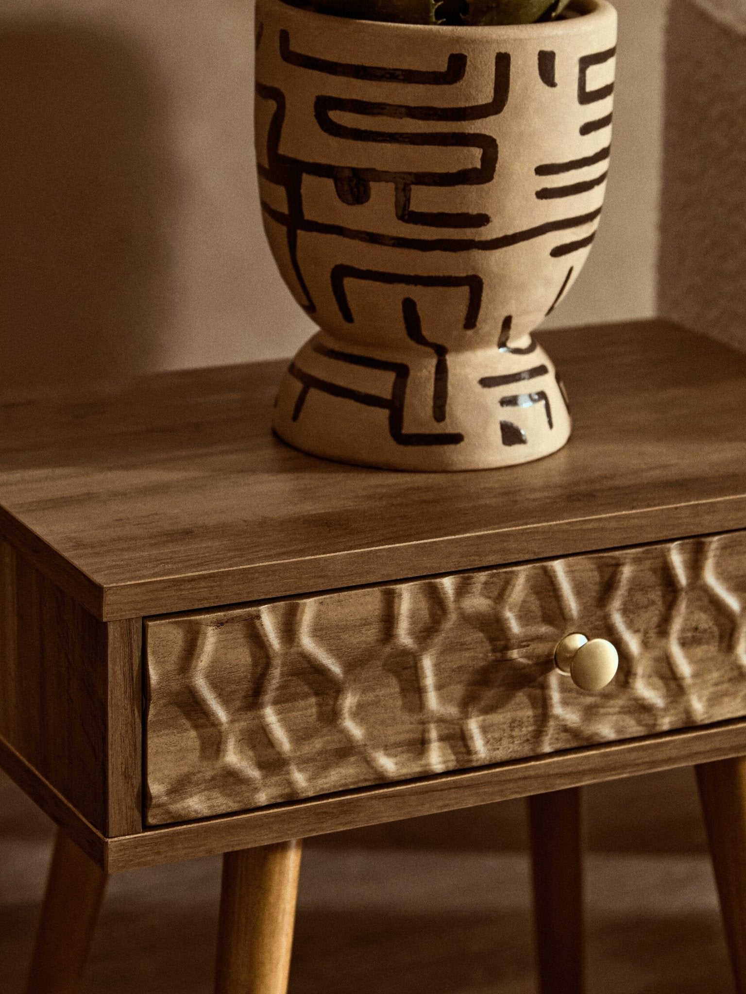 Frida Wood Veneer Bedside Table with 1 Drawer | Luxury Home Accessories | Heulog Glow