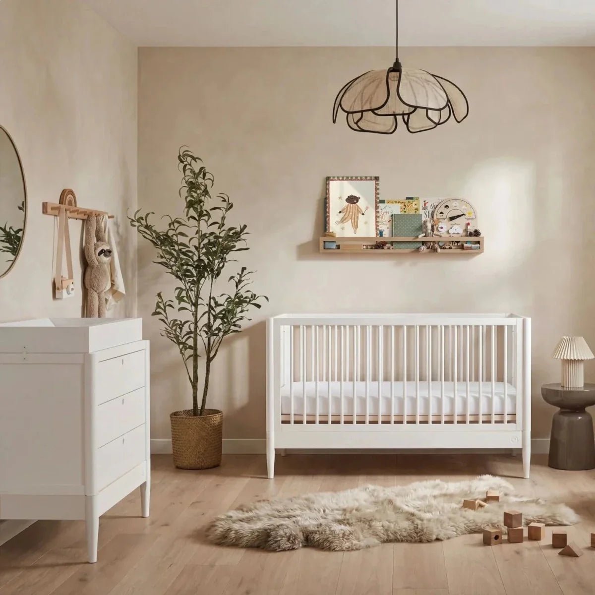 Gaia Baby Eos Dresser - All White | Luxury Home Accessories | Heulog Glow