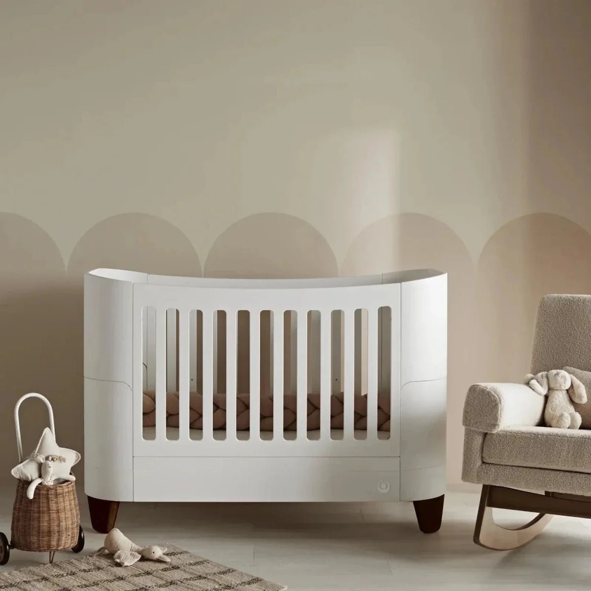 Gaia Baby Serena All-In-One Dresser Set - White/Walnut | Luxury Home Accessories | Heulog Glow