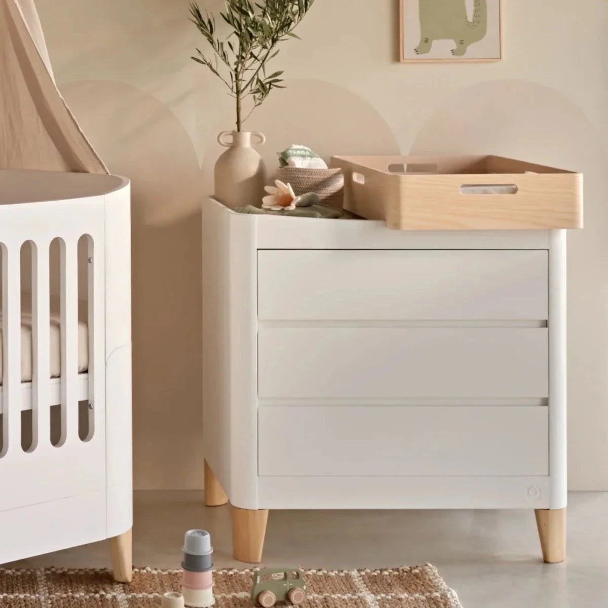 Gaia Baby Serena Dresser - White/Natural | Luxury Home Accessories | Heulog Glow