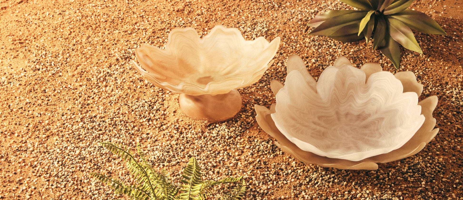 Galene Fluted Natural Glass Plate | Luxury Home Accessories | Heulog Glow