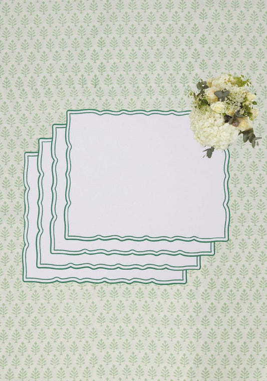 Green Wavy Trim Rectangular Placemats - Set of 4