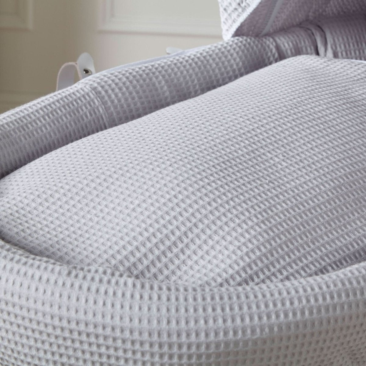 Grey Waffle Grey Wicker Baby Moses Basket With Stand | Luxury Home Accessories | Heulog Glow