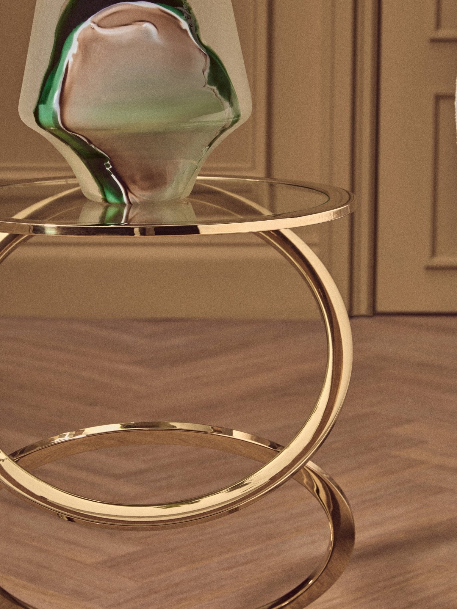 Hakan Glass Vase with Marbled Design | Luxury Home Accessories | Heulog Glow