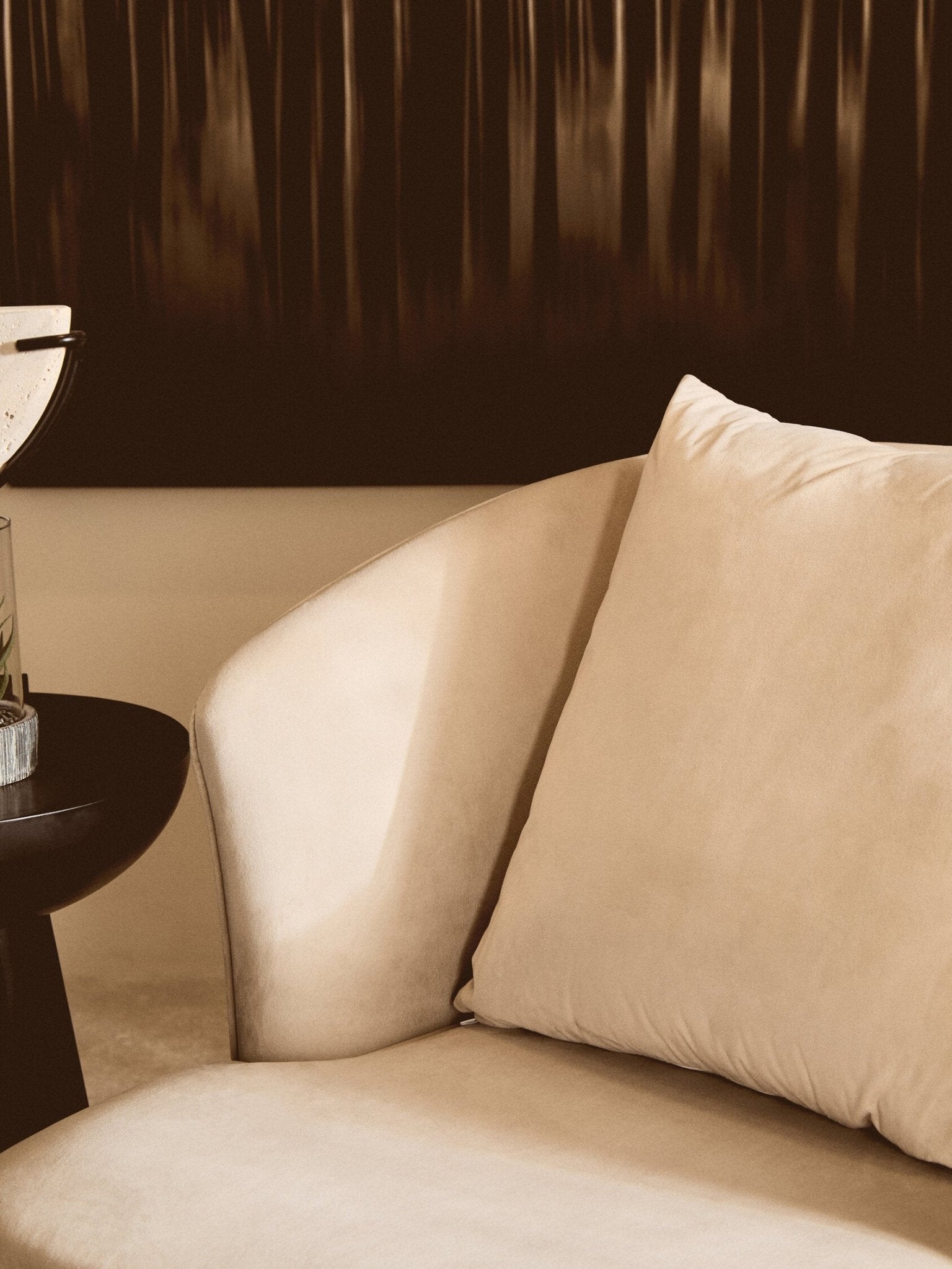 Hale Cream Velvet Swivel Chair | Luxury Home Accessories | Heulog Glow