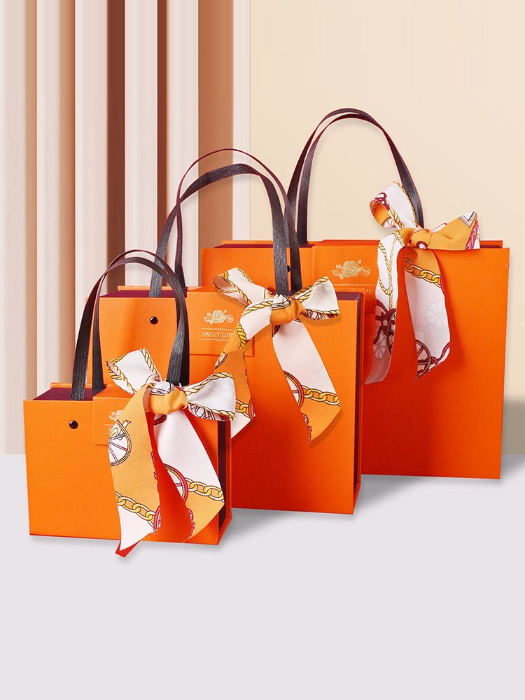 Hand Carry Gift Box Valentine's Day Fashion Portable Gift Box | Luxury Home Accessories | Heulog Glow